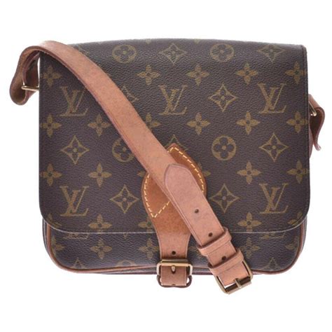 sac sacoche louis vuitton femme|sacs louis vuitton d'occasion.